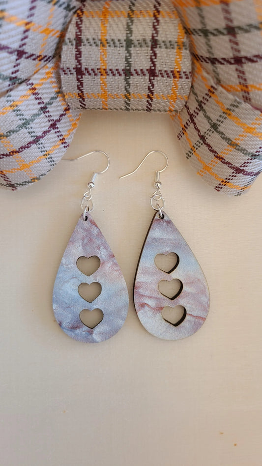 Mother of Pearl Teardrop Hearts Earrings